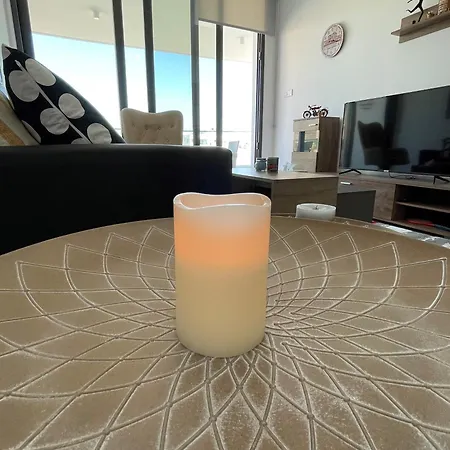 公寓 Unforgettable Experience In A Modern Apartment! 拉纳卡