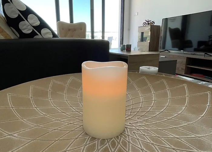 דירה Unforgettable Experience In A Modern Apartment! לרנקה