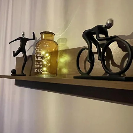 Lägenhet Unforgettable Experience In A Modern Apartment!